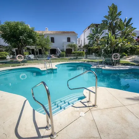 - Playa - 2 Con Jardin Y Acceso Directo A La Piscina Is15 *